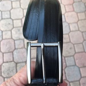 Trafalgar Mens Black Leather Belt  sz 44